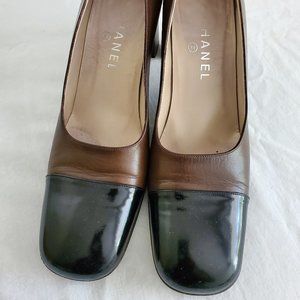 Chanel Black and Brown Pumps